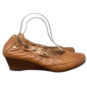 Nurture by Lamaze Shoes Womens 9.5 M Cognac Tan Leather Low Wedge Heel Scrunch